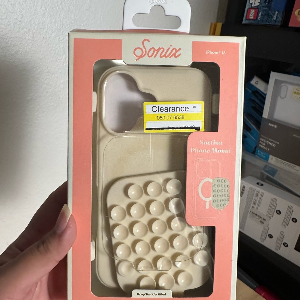 Sonix Beige Suction Phone Mount for iPhone 16